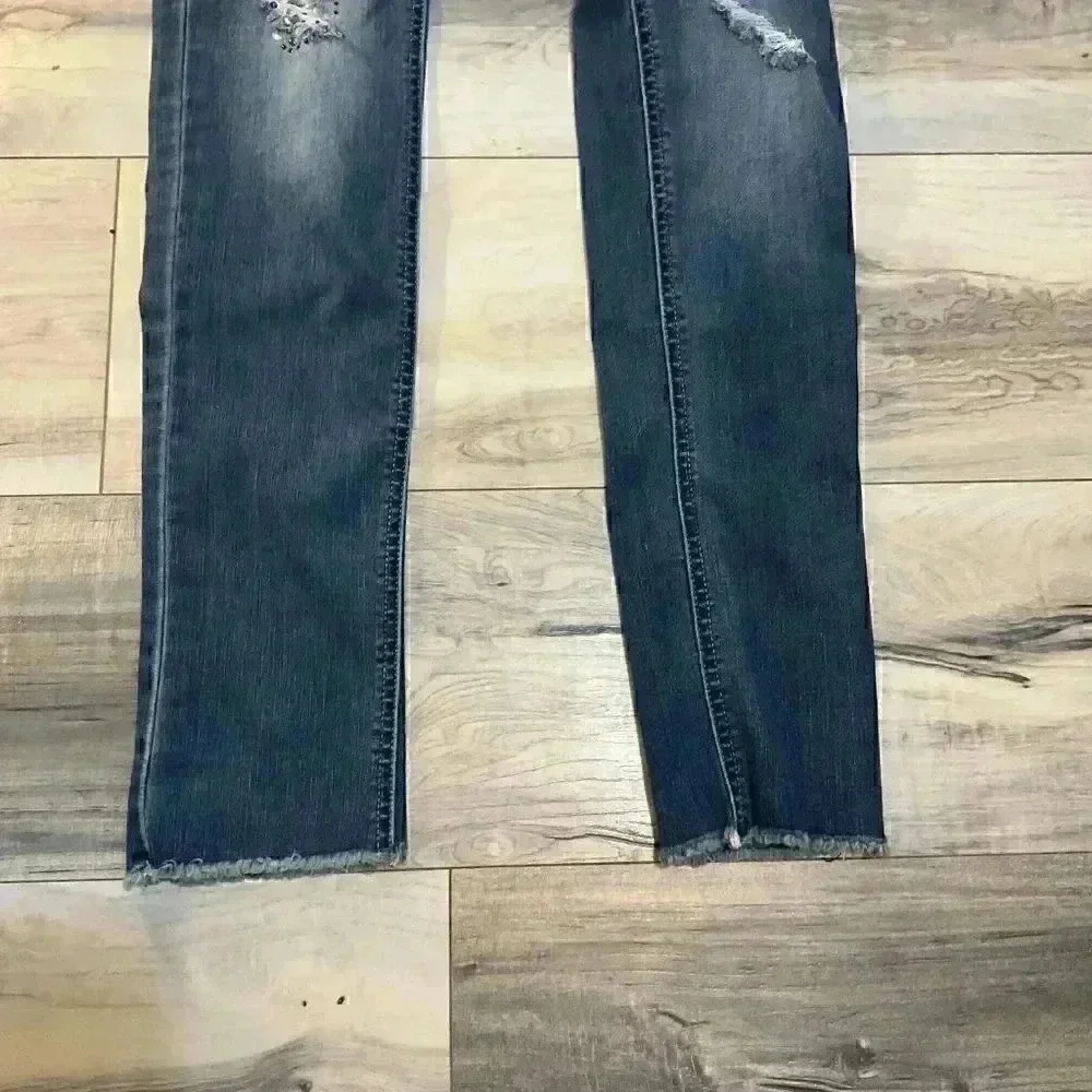 IMPERIAL STAR GIRLS SIZE 16 JEANS DISTRESSED AND JEWLED